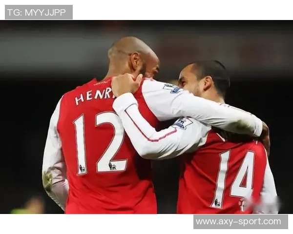 沃尔科特直言利物浦思维过于复杂主教练需承担责任